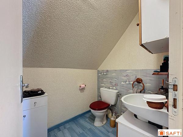 idéalement située proche commodités et gare