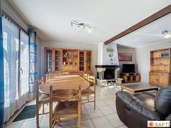 idéalement située proche commodités et gare