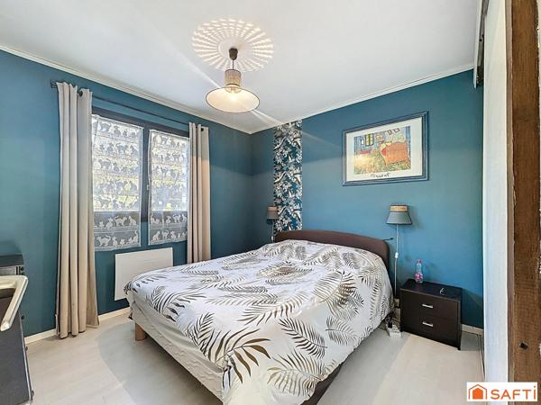 idéalement située proche commodités et gare