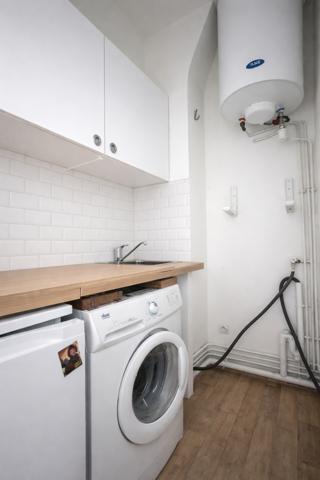 Appartement 2 pièces plein de potentiel – 10e arrondissement, Paris