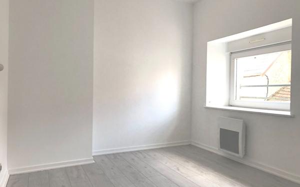Appartement à louer    1 pièce •  Neufchâteau