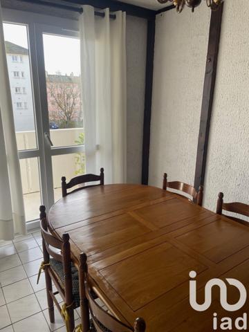 Appartement à vendre 4 pièces 72 m² Saint-Fargeau-Ponthierry
