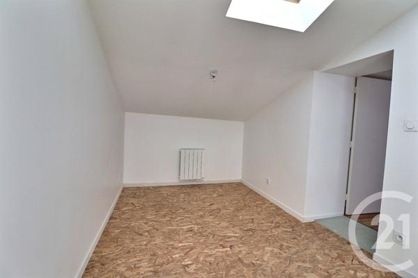 Maison à vendre  3 pièces - 117,10 m2 JUJURIEUX - 01