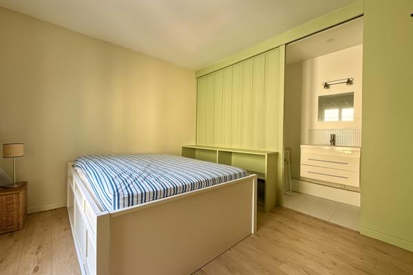 Appartement Paris 2 pièce(s) 28 m2