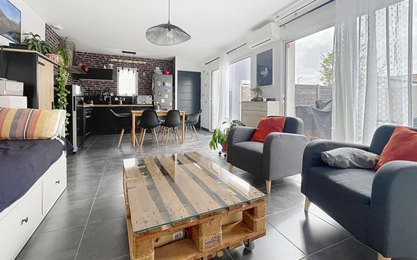 Maison à vendre    2 pièces •  Saint-Xandre