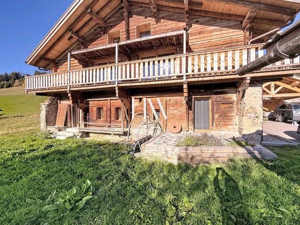Chalet d’exception – Vue panoramique sur les Aravis et Crest-Voland