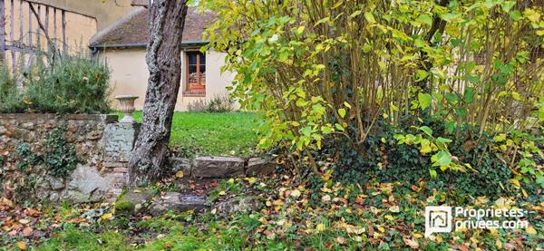 Maison  de ville grand jardin  à Verneuil