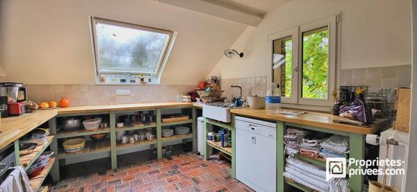 Maison  de ville grand jardin  à Verneuil