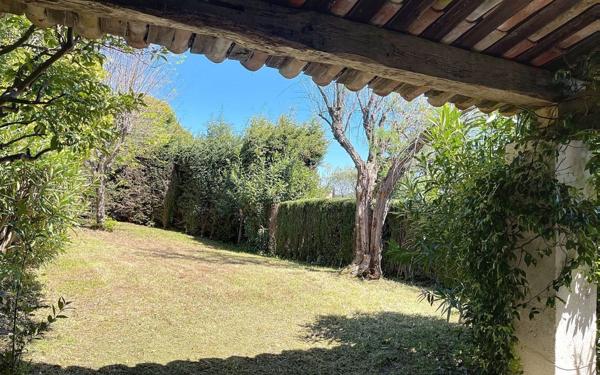 Appartement à vendre    5 pièces • 126,36 m2 Mougins