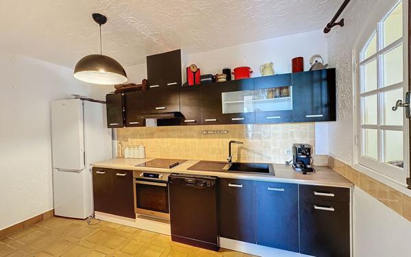 Appartement à vendre    5 pièces • 126,36 m2 Mougins