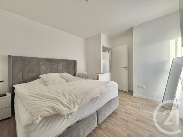 Appartement F3 à vendre  3 pièces - 67 m2 LES PAVILLONS SOUS BOIS - 93