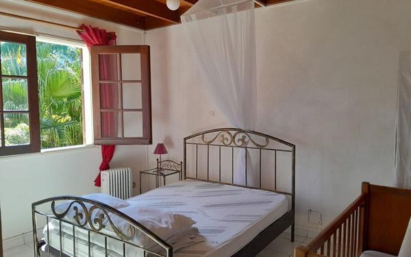 Maison à vendre    7 pièces •  Saint-Louis