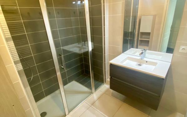 Appartement à louer    2 pièces •  Saint-Julien-en-Genevois