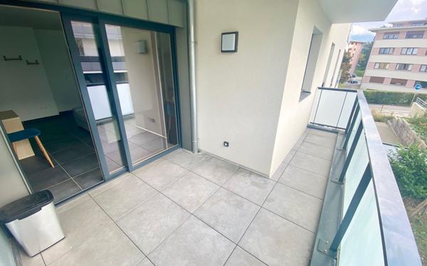 Appartement à louer    2 pièces •  Saint-Julien-en-Genevois