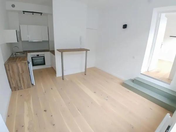 Appartement à louer 2 pièces 39.95m² Lille (59000)