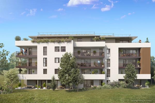À vendre – Appartement T4 en attique de 100,20 m² avec vaste terrasse de 125,90 m² à La Roche-sur-Foron (74)