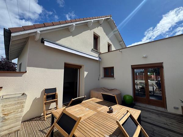 Maison familiale à Pont Du Château 5 pièce(s) 130 m2