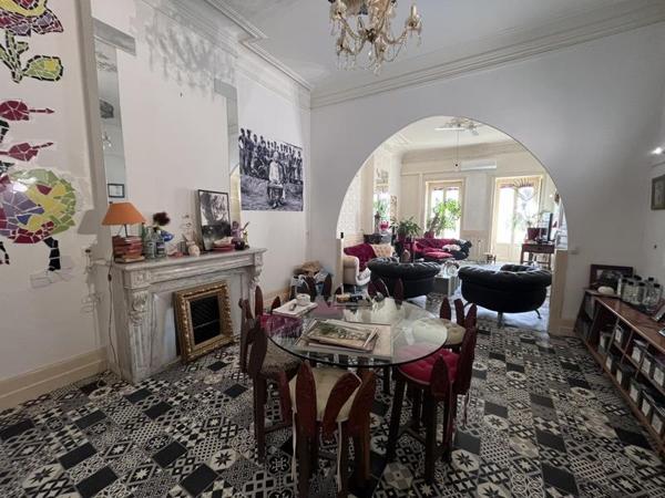 Appartement à vendre |  Sète |  5 pièces | 205 m²