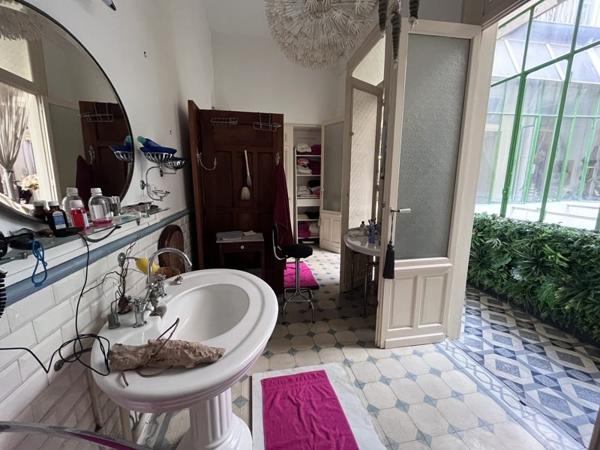 Appartement à vendre |  Sète |  5 pièces | 205 m²