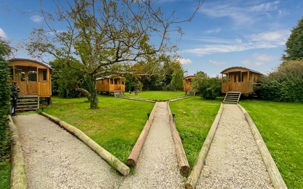 Maison à vendre    8 pièces •  Monbéqui