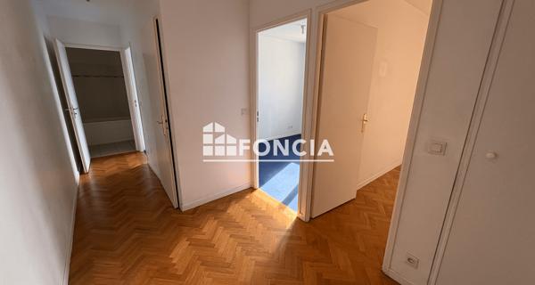 Location Appartement 3 pièces 58.23 m² - Savigny-le-temple 77176