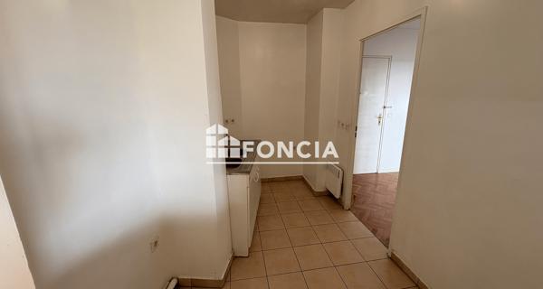 Location Appartement 3 pièces 58.23 m² - Savigny-le-temple 77176