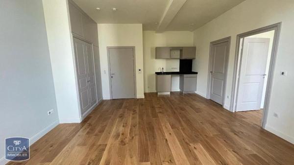 Appartement à louer 2 pièces 42.92m²