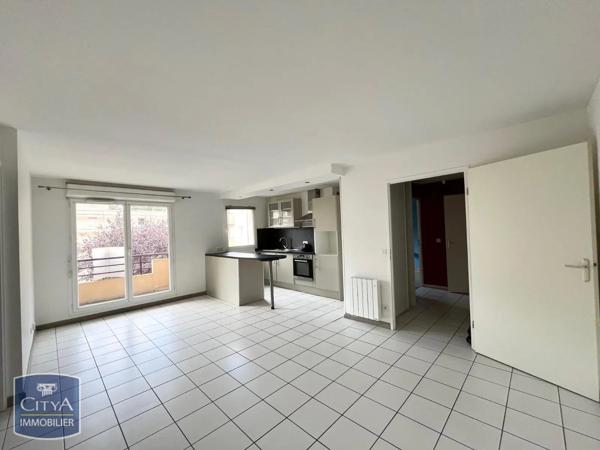 Appartement à louer 2 pièces 56.45m² Rouen (76100)