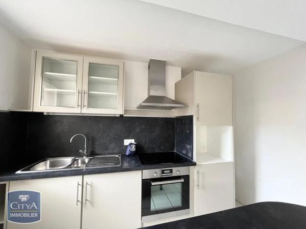 Appartement à louer 2 pièces 56.45m² Rouen (76100)
