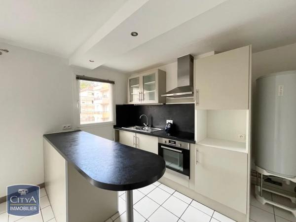 Appartement à louer 2 pièces 56.45m² Rouen (76100)