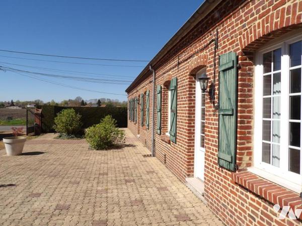 BEUVRY FERMETTE EN SEMI PLAIN-PIED 