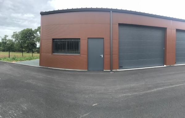 A LOUER - Local d'activité, neuf, 94 m2 - OUEST de NANTES