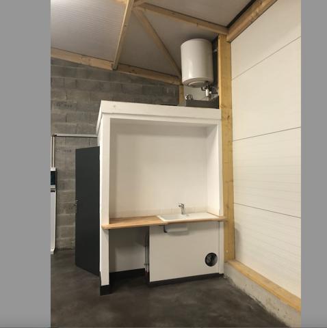 A LOUER - Local d'activité, neuf, 94 m2 - OUEST de NANTES
