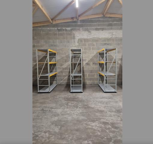 A LOUER - Local d'activité, neuf, 94 m2 - OUEST de NANTES