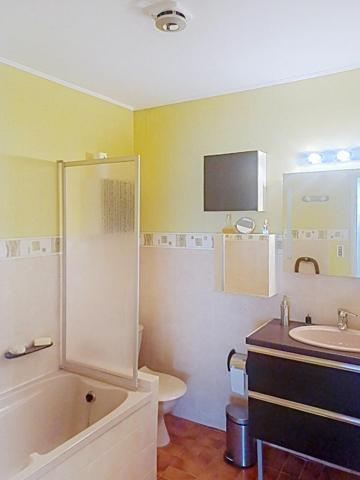Maison traditionnelle 176 m² – 5 chambres – Grand terrain clos – DPE C