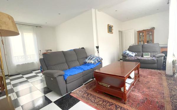 Appartement à vendre    3 pièces • 82,10 m2 Arcueil