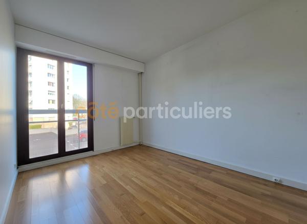 Vente
                Appartement96 m² - 5 Pièces -
                    SAINT GERMAIN EN LAYE (78100)