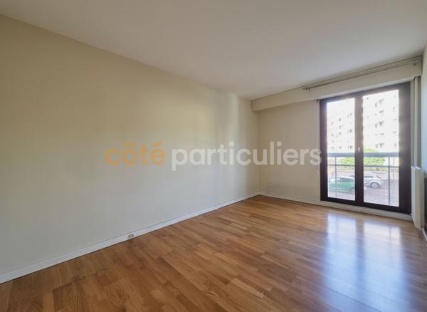 Vente
                Appartement96 m² - 5 Pièces -
                    SAINT GERMAIN EN LAYE (78100)