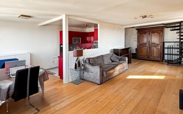 Appartement à vendre    3 pièces • 86,62 m2 Bagnolet