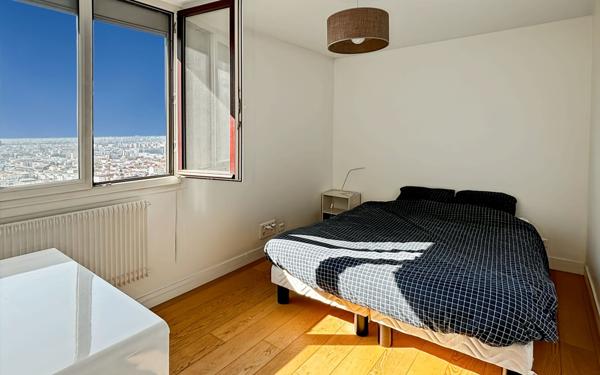 Appartement à vendre    3 pièces • 86,62 m2 Bagnolet