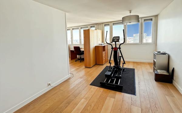 Appartement à vendre    3 pièces • 86,62 m2 Bagnolet