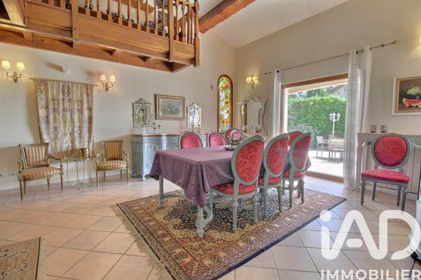 Maison à vendre 6 pièces 262 m² Cabriès