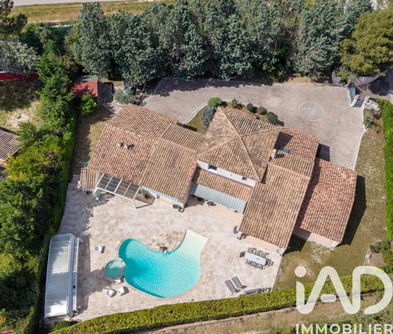 Maison à vendre 6 pièces 262 m² Cabriès