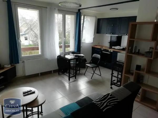 Appartement à louer 2 pièces 36.12m² Bourges (18000)