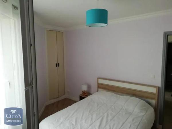 Appartement à louer 2 pièces 36.12m² Bourges (18000)