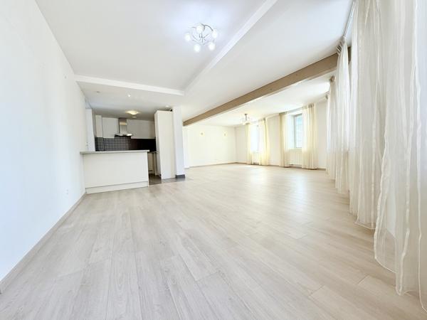APPARTEMENT DE CHARME