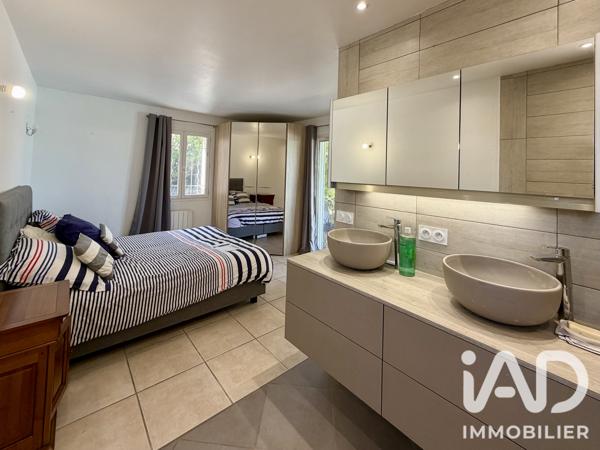 Maison à vendre 4 pièces 140 m² Fréjus