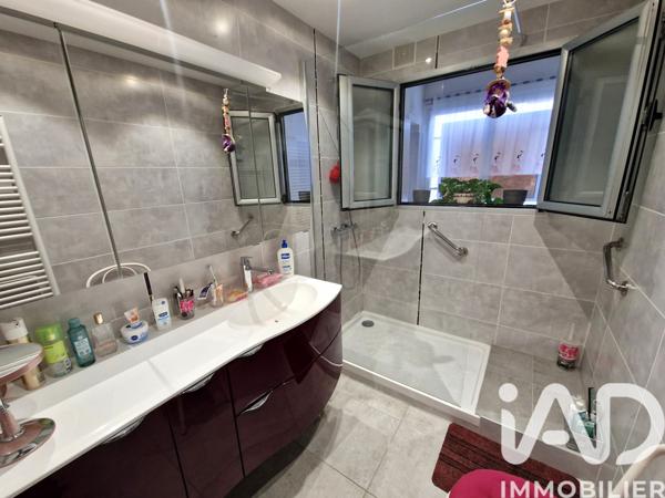 Appartement à vendre 4 pièces 85 m² Le Bourget