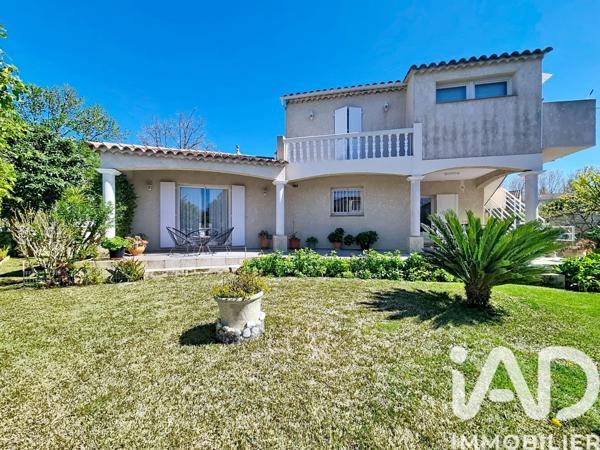 Maison à vendre 6 pièces 157,6 m² Nîmes