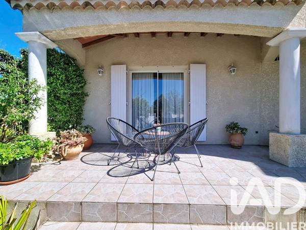 Maison à vendre 6 pièces 157,6 m² Nîmes